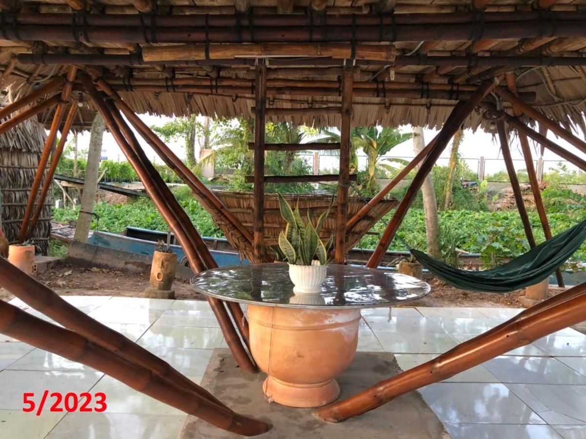 Maison En Bambou Phong-Le Vent Sa Dec エクステリア 写真