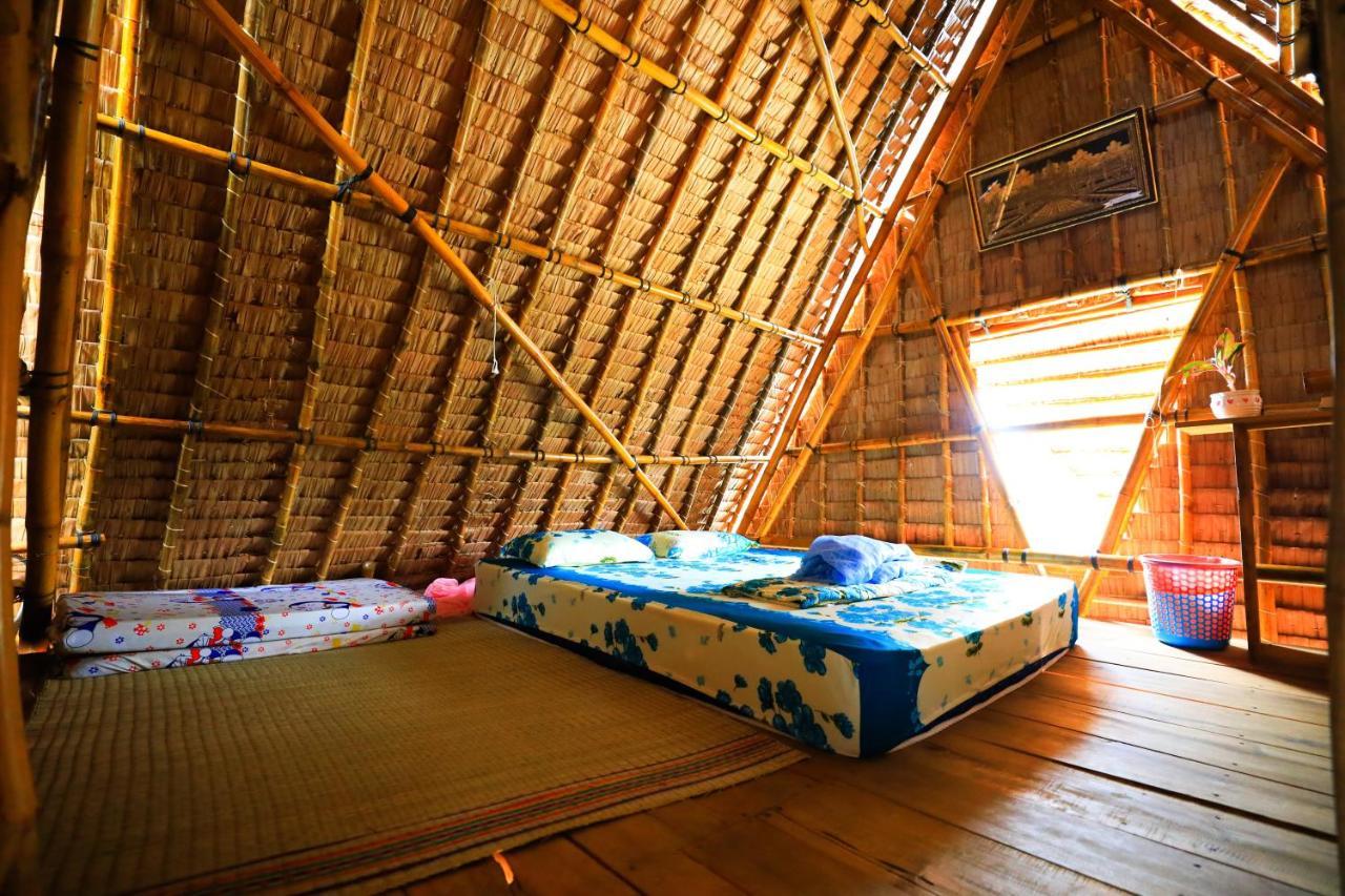 Maison En Bambou Phong-Le Vent Sa Dec エクステリア 写真